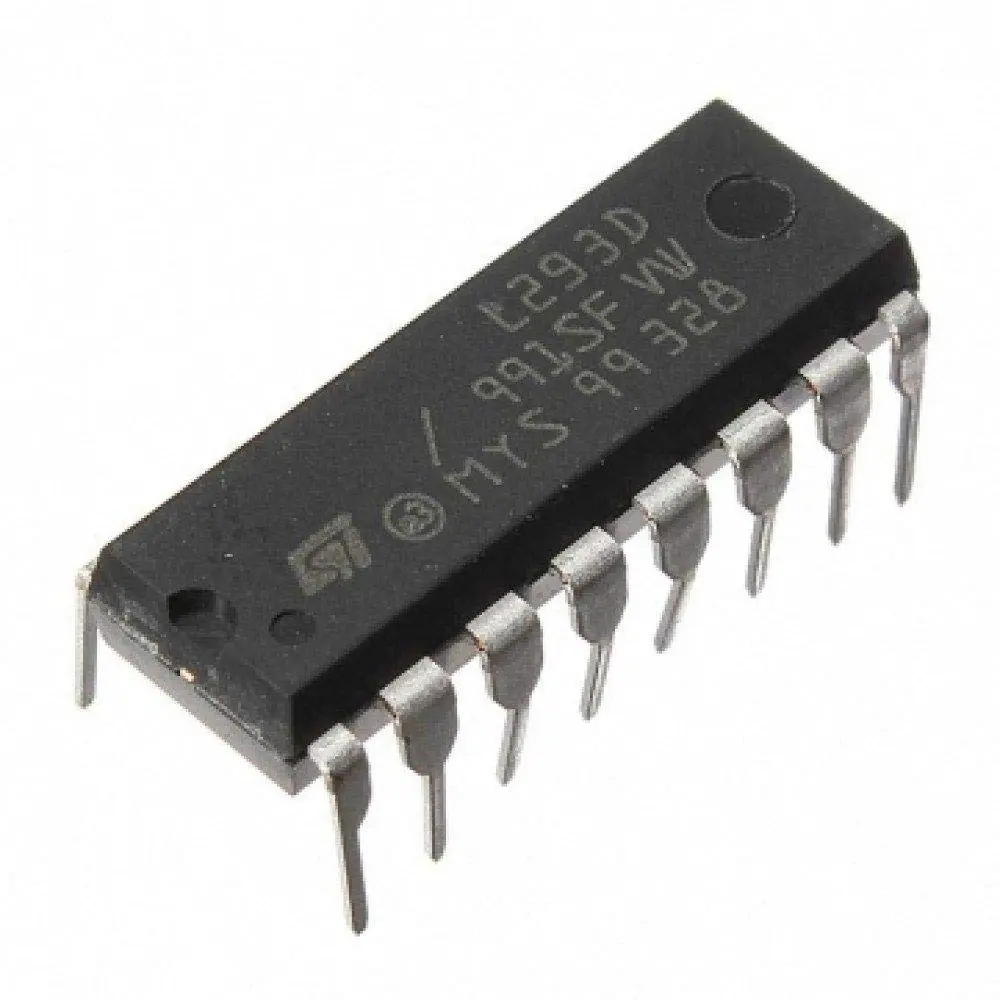 L293D Motor Driver IC