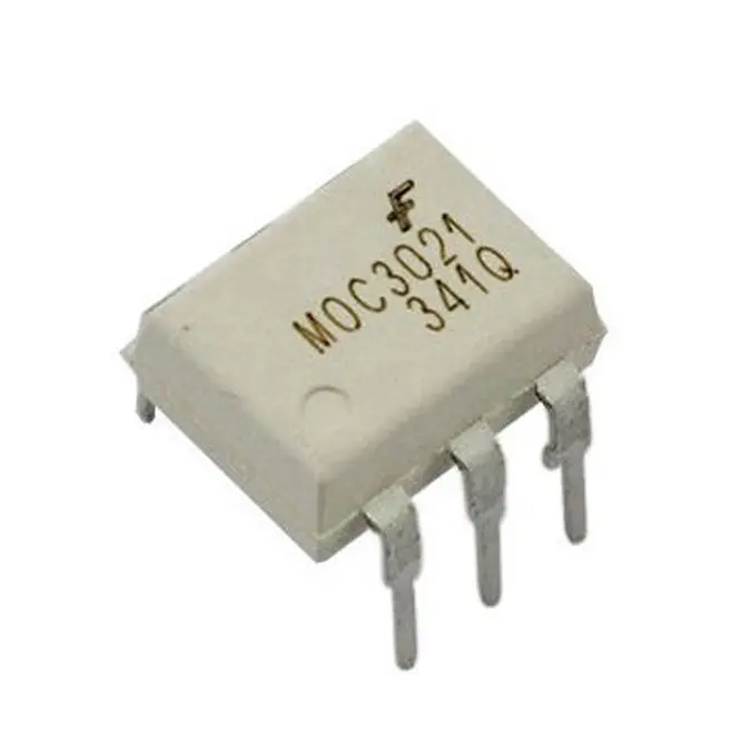 MOC3021 Optoisolator Triac 6 pins